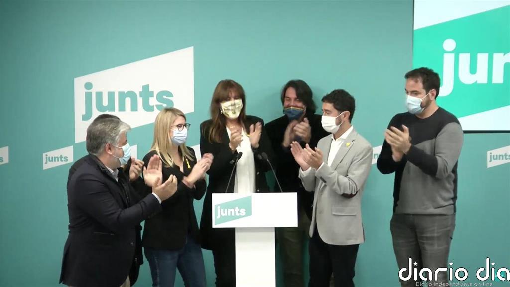 Carles Puigdemont felicita a Borràs y agradece a Calvet su campaña de primarias de JxCat
