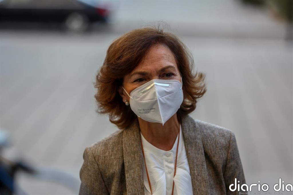 Carmen Calvo: "La obligatoriedad de las vacunas no es legalmente posible"