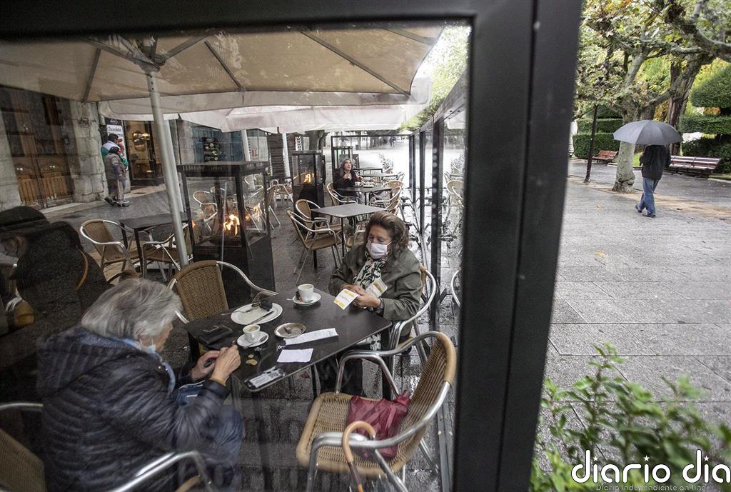 Castilla y León limita a tres las reuniones en Burgos, hará rastreo masivo y abre la puerta a ir "más allá"
