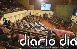 Chile votará el martes la reforma que permite un segundo retiro de los fondos del sistema de pensiones