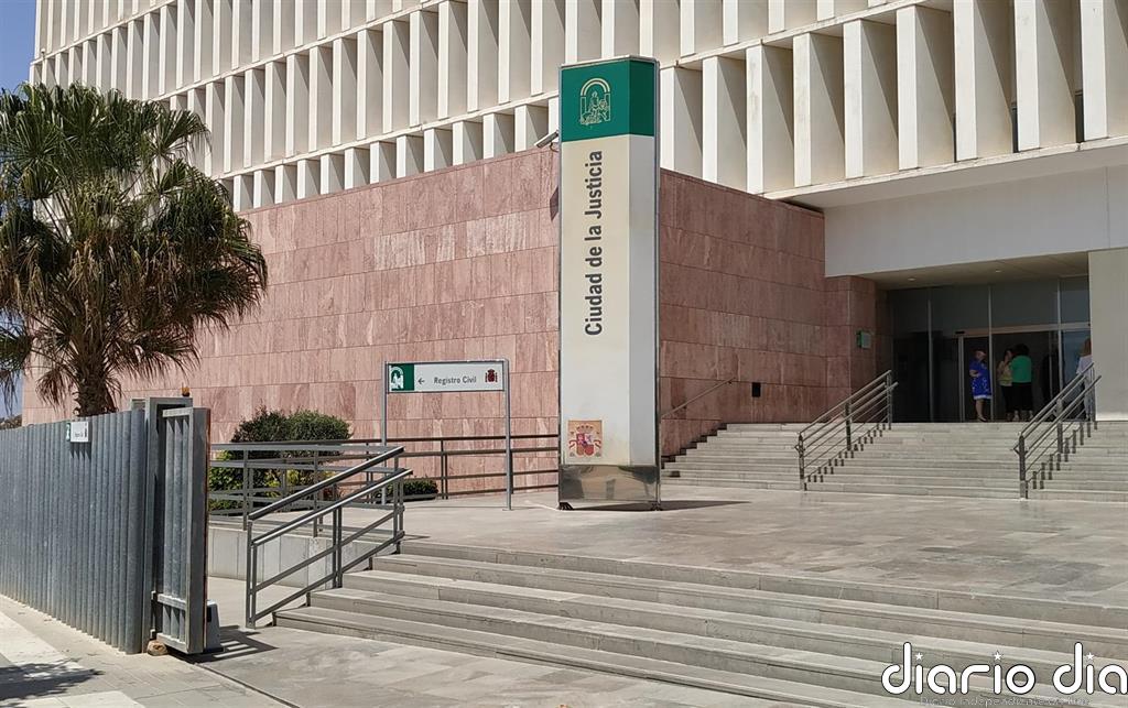Citado a declarar este lunes el exdecano del Colegio de Abogados de Málaga por desobediencia