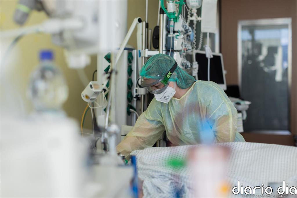 Colegio de Médicos dice que el Gobierno canario "no se está tomando en serio" el aumento de casos en Tenerife