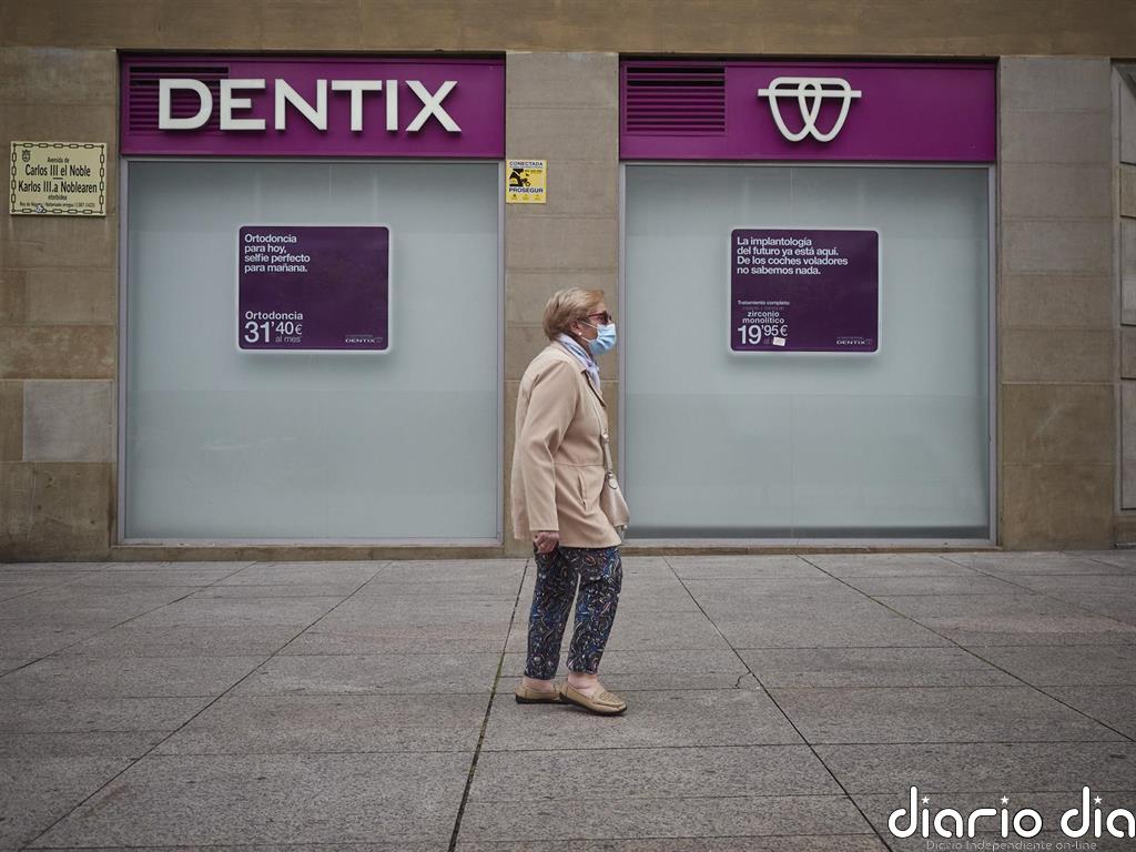 Consumo requiere a 14 entidades financieras para que paralicen el cobro de créditos a afectados de Dentix en Baleares