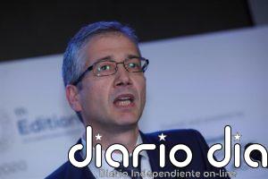 Cos cuestiona la subida de sueldos públicos y pensiones y ve preferible retrasar la subida de impuestos