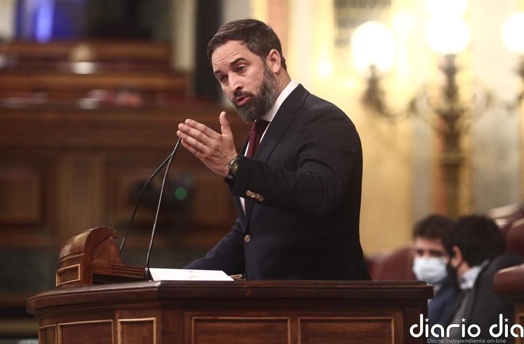 Abascal pide reformar la Presidencia del Gobierno y no la Corona para que Sánchez "no pueda pisotear" la Constitución