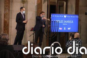 Almeida subraya el respeto a las distintas confesiones religiosas durante la Fiesta de las Luces de la comunidad judía