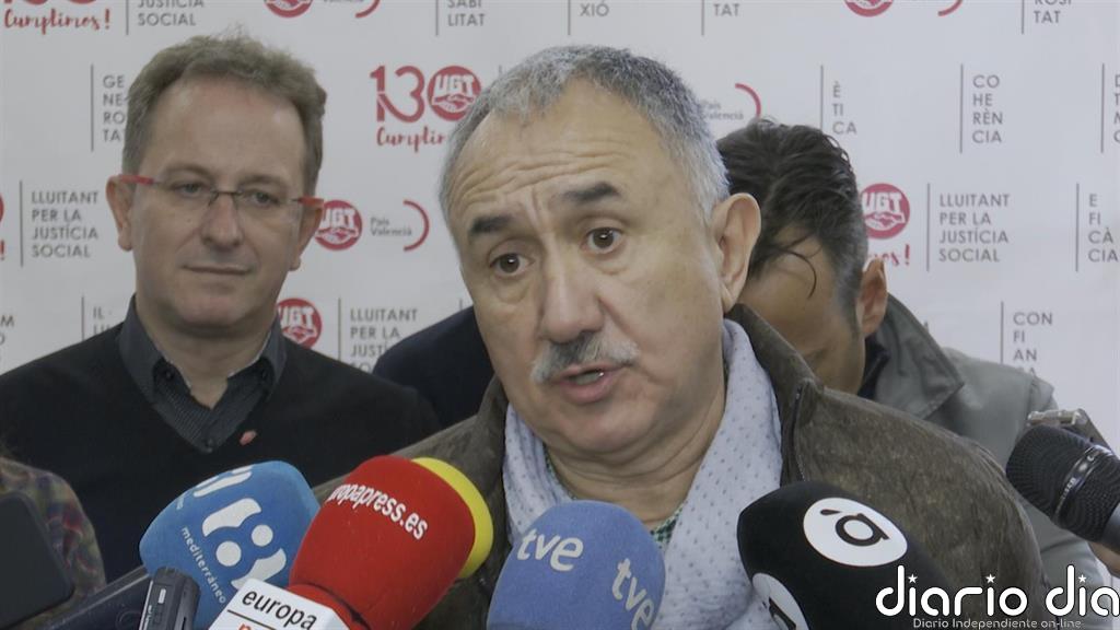 Álvarez (UGT) pide subir poco más de un 5% el SMI para alcanzar los mil euros