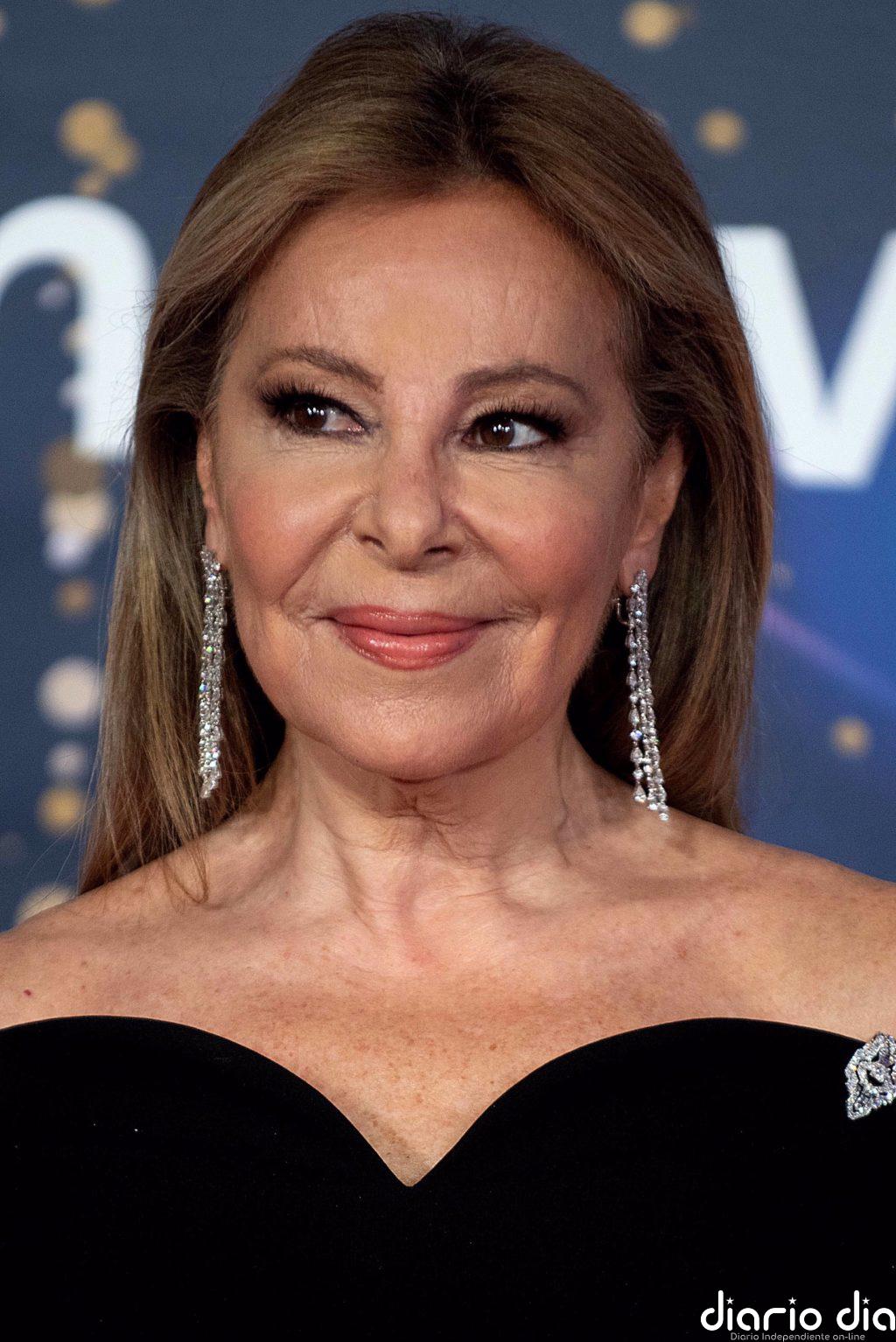 Ana Obregón sonríe en su aparición más esperada guardando el luto a su hijo Aless