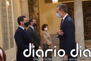 Andalucía se incorpora a la Fundación pro-RAE con la participación de Juanma Moreno en su patronato