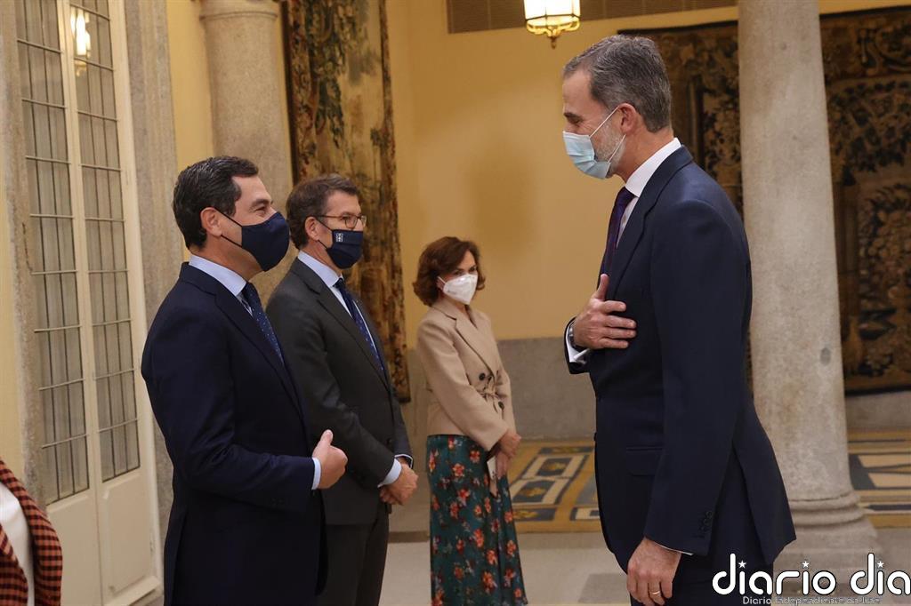 Andalucía se incorpora a la Fundación pro-RAE con la participación de Juanma Moreno en su patronato