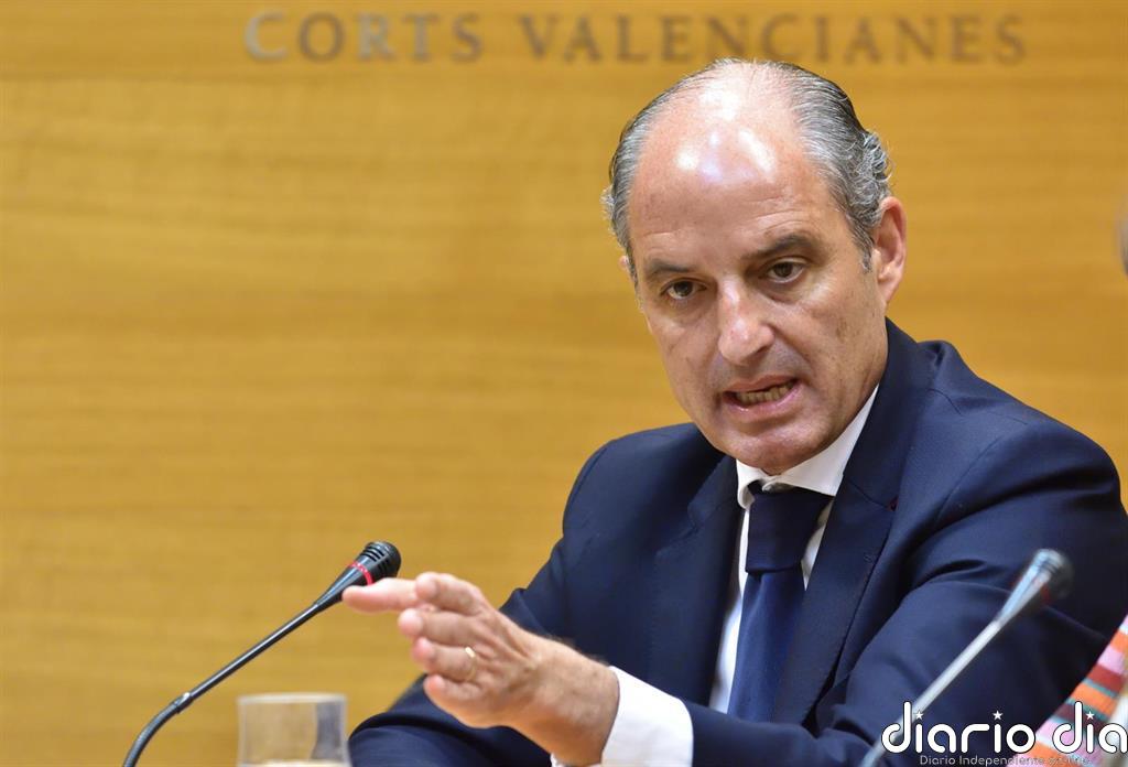 Archivada la causa contra Camps y otros cargos por los contratos para la visita del Papa a València