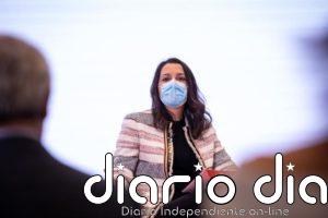 Arrimadas dice que para "recuperar la convivencia" en Cataluña hay que "gobernar para todos", no "indultar" a condenados