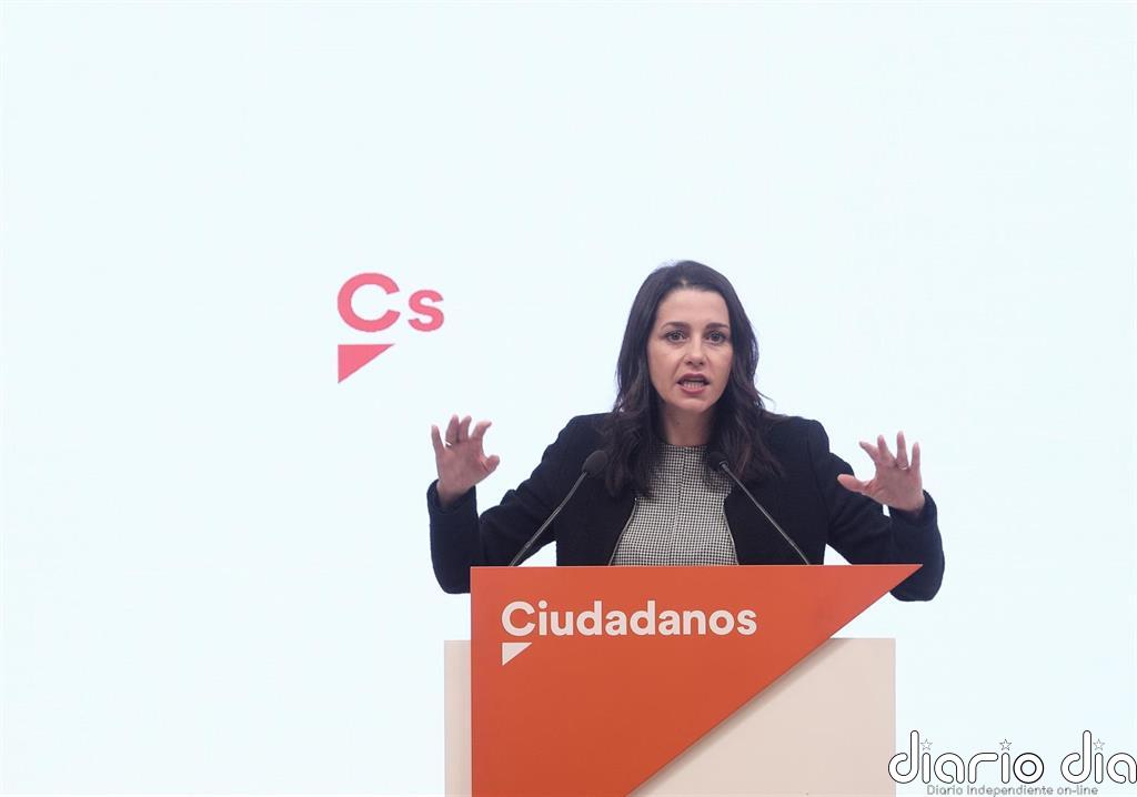 Arrimadas se hace eco del mensaje de Navidad de Felipe VI y resalta que "España saldrá adelante"