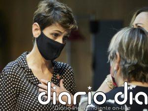 Arrimadas ve "vergonzoso" que Chivite "equipare" a Ciudadanos con Bildu, que "no condena la violencia" de ETA