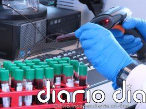 AstraZeneca combinará su vacuna con la rusa para comprobar si aumenta la eficacia contra COVID-19