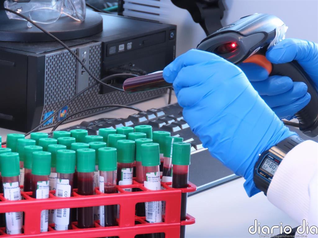 AstraZeneca combinará su vacuna con la rusa para comprobar si aumenta la eficacia contra COVID-19