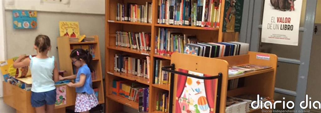 Avisan de "incumplimientos" en los pagos de los salarios a los vigilantes de las bibliotecas municipales y CIAM