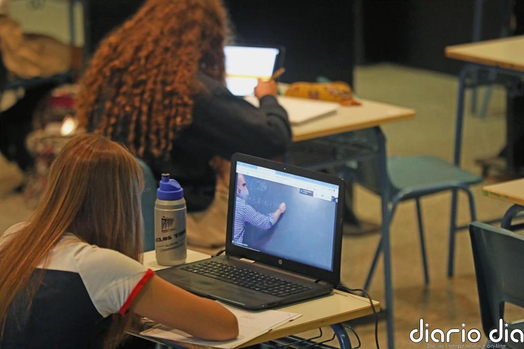 Ayuso aprobará un decreto para elevar a diez años la duración de los conciertos educativos en la región
