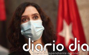 Ayuso pide al Gobierno que se cancelen los vuelos entre Madrid y Reino Unido