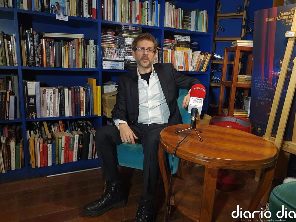 Bajo Ulloa critica la "falta de escrúpulos culturales" de los políticos: "Tenemos un grupo en manos de su visceralidad"