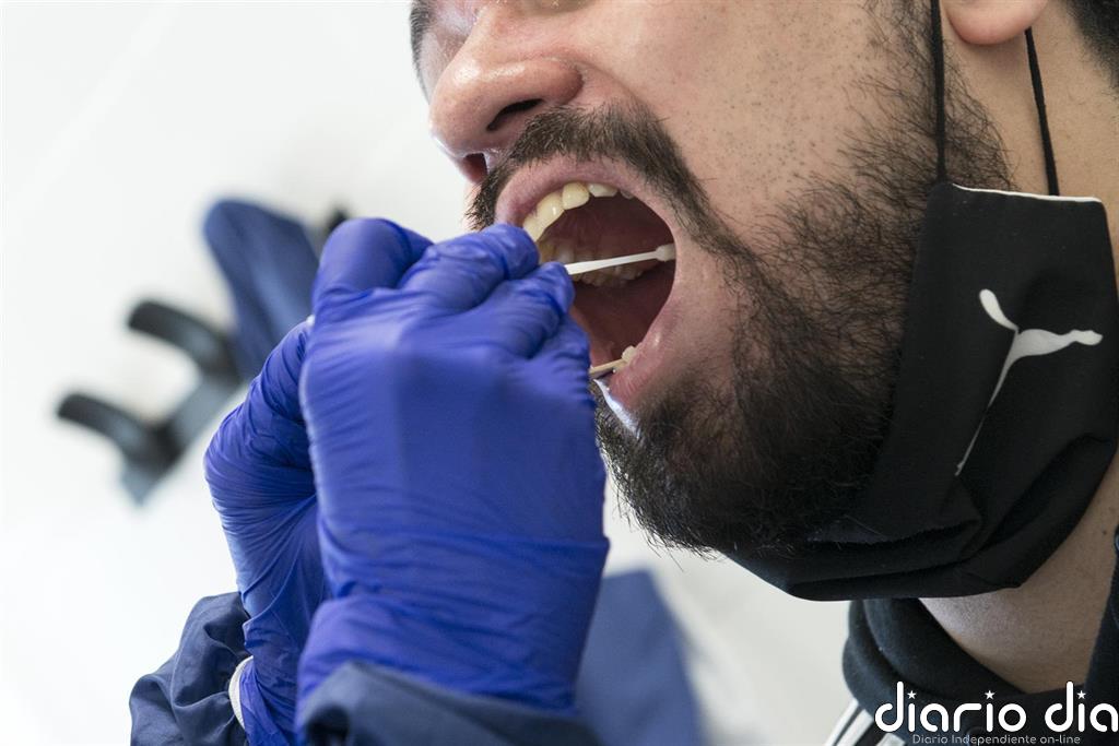 Baleares notifica 596 nuevos casos de COVID-19 y cuatro fallecimientos en las últimas 24 horas