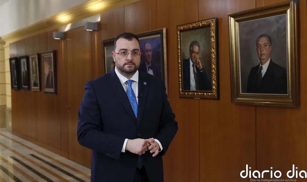 Barbón defiende la necesidad de transformar Asturias "sin renunciar a nuestras lenguas"