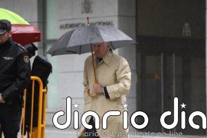 Bárcenas dice ante el juez que abogados cercanos al PP le amenazaron con la prisión de su mujer si "hablaba"
