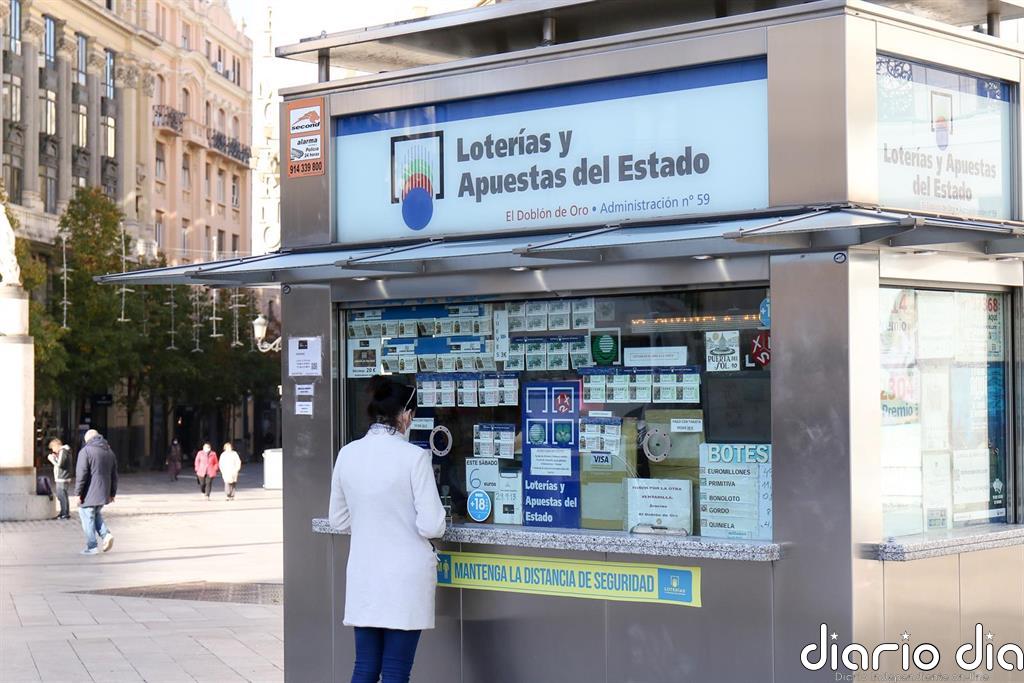Cada extremeño gasta 54,75 euros de media en el Sorteo de Navidad de este año