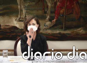 Calvo se opone a subir ahora el SMI pero asegura que Sánchez cumplirá su compromiso de legislatura