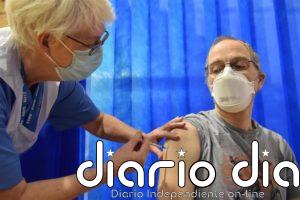 Canadá, tercer país que aprueba la vacuna de Pfizer contra COVID-19