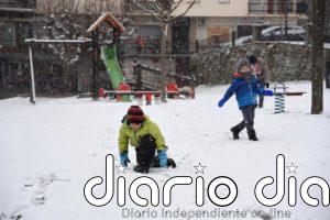 11 consejos comarcales en Lleida y Tarragona suspenden el transporte escolar por la nieve
