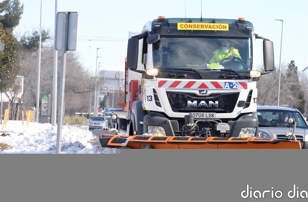 Ábalos ofrece más quitanieves a Madrid para limpiar los túneles y destaca la "plena disposición" de Almeida