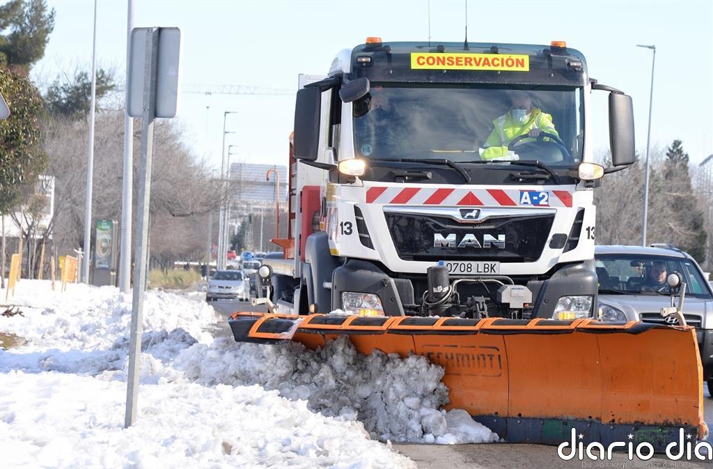 Ábalos ofrece más quitanieves a Madrid para limpiar los túneles y destaca la "plena disposición" de Almeida