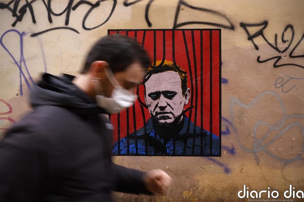 Activistas denuncian casi 250 detenidos en el este de Rusia durante nuevas protestas para liberar a Navalni