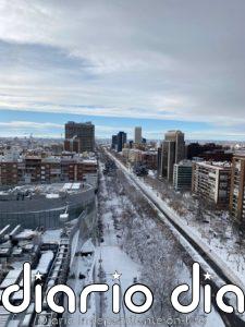 Almeida agradece al Real Madrid su ayuda para despejar de nieve la Castellana