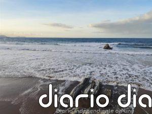 Ambiente soleado, rachas fuertes de viento del sur y temperaturas máximas de 17 grados este martes en Euskadi