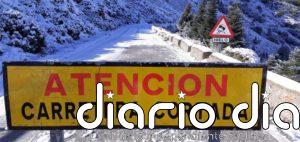 Andalucía mantiene cinco carreteras cerradas al tráfico por hielo y nieve en Almería y Cádiz