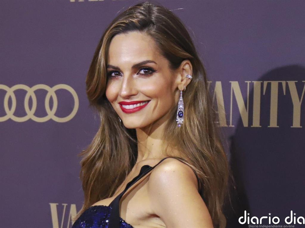 Ariadne Artiles muestra por fin su barriguita de embarazada coincidiendo con su 39 cumpleaños