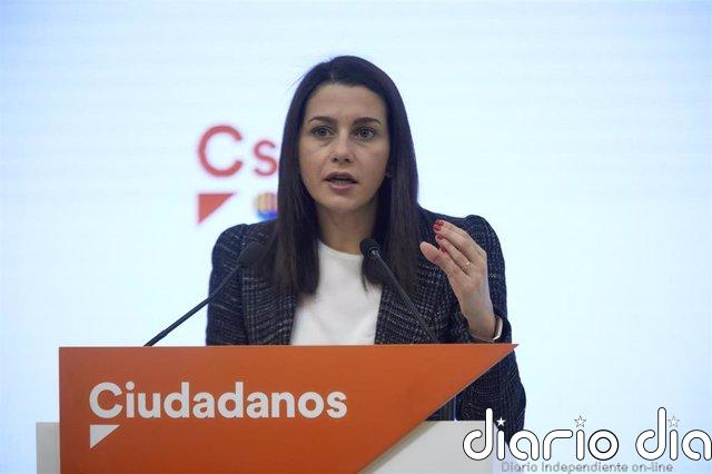 Arrimadas anima a los catalanes a castigar en las urnas a los partidos del 'procés' y la gestión de Illa en la pandemia