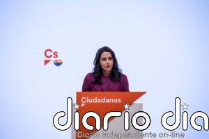 Arrimadas (Cs) pide un acuerdo político para atrasar el 14F a "cuando pase la tercera ola"