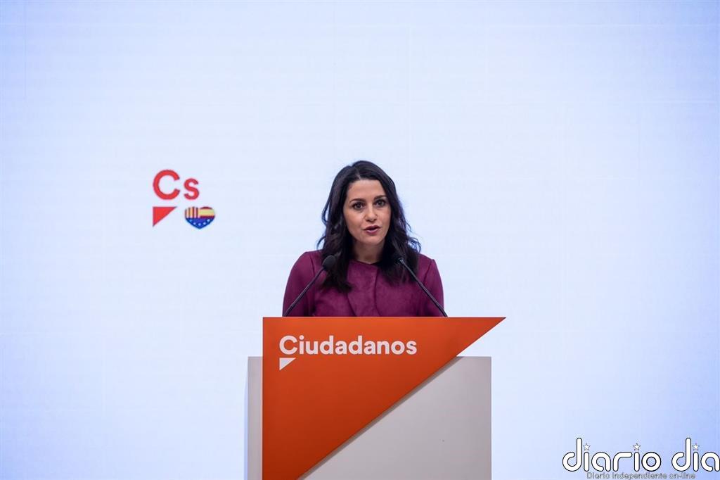 Arrimadas (Cs) pide un acuerdo político para atrasar el 14F a "cuando pase la tercera ola"