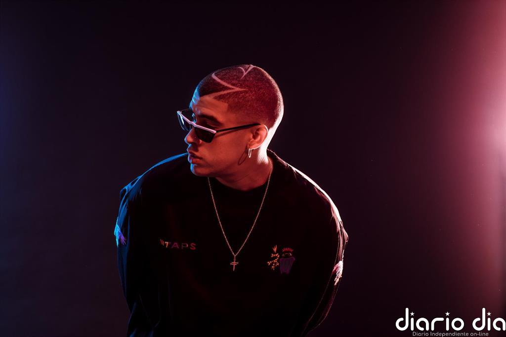 Bad Bunny lidera el mercado español de música en 2020, con el 'streaming' y los vinilos disparados