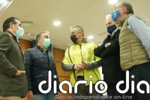 Bendodo presenta la nueva base del GREA y destaca el compromiso de la Junta por mejorar la respuesta en emergencias