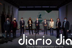 Borràs y Aragonès recriminan a Illa la gestión de la pandemia y él, los "10 años perdidos" del Govern