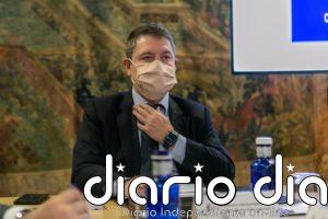 C-LM cierra municipios y hostelería, adelanta toque de queda a las 22