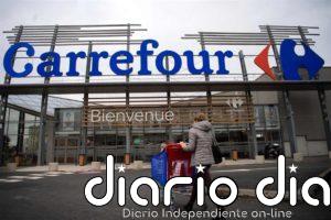 Carrefour cae en Bolsa tras descarrilar su fusión con Couche-Tard por la oposición del Gobierno francés