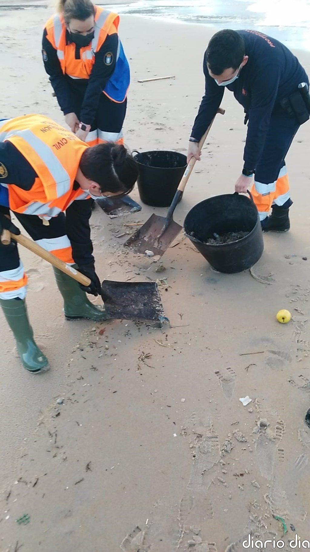 Cerrado el acceso a varias playas de Ferrol tras la aparición de ejemplares de carabelas portuguesas