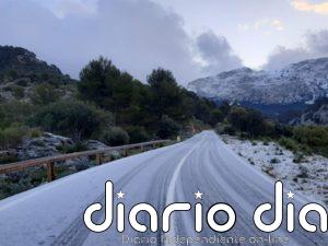 Cerrado un tramo de la carretera de la Serra por acumulación de nieve