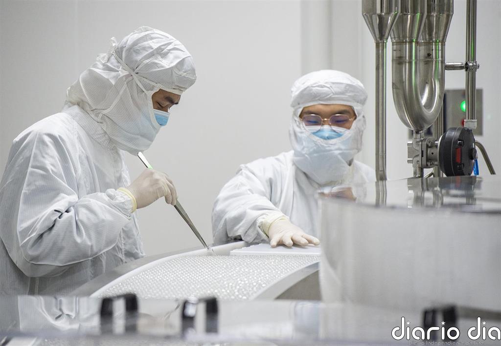 China recomienda no viajar durante el Año Nuevo Lunar, mientras lidia con el brote de COVID-19 de Hebei
