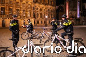 Cientos de personas vuelven a manifestarse contra las restricciones en Países Bajos